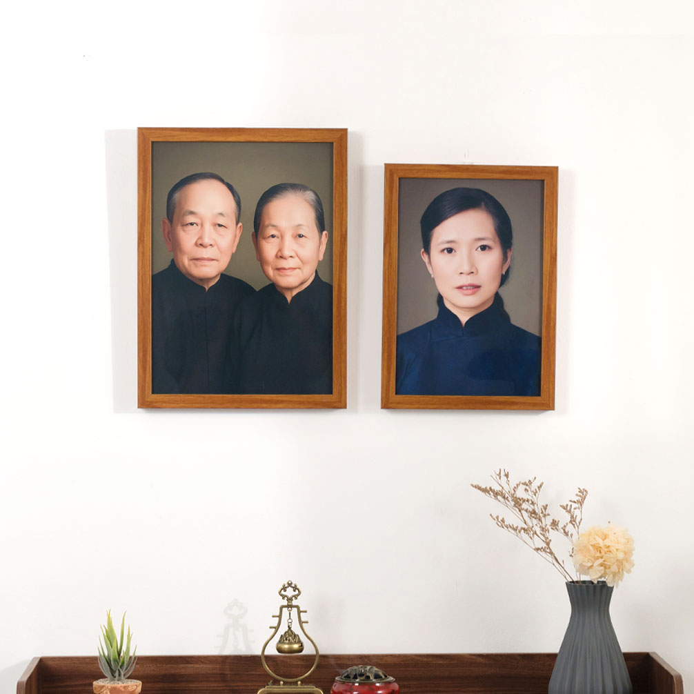 Ảnh Treo Tường Khung Gỗ – Ảnh kỷ niệm