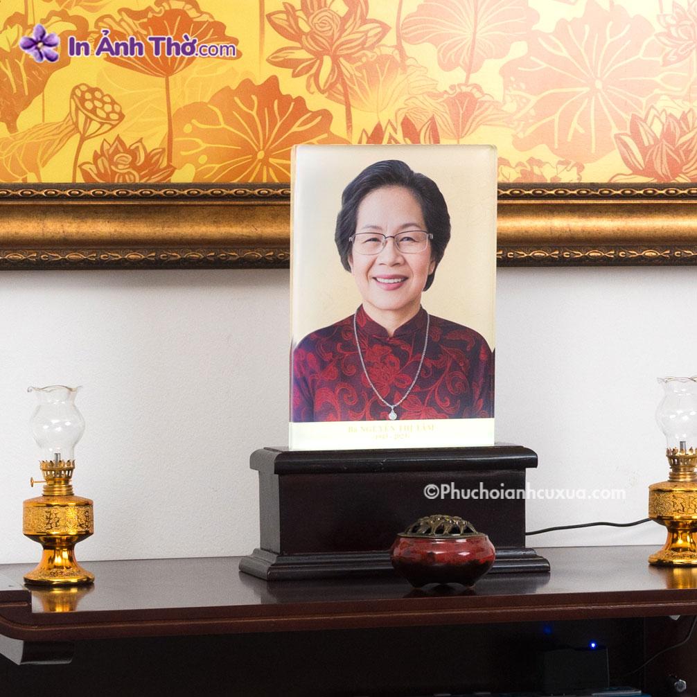 ảnh thờ 3D pha lê