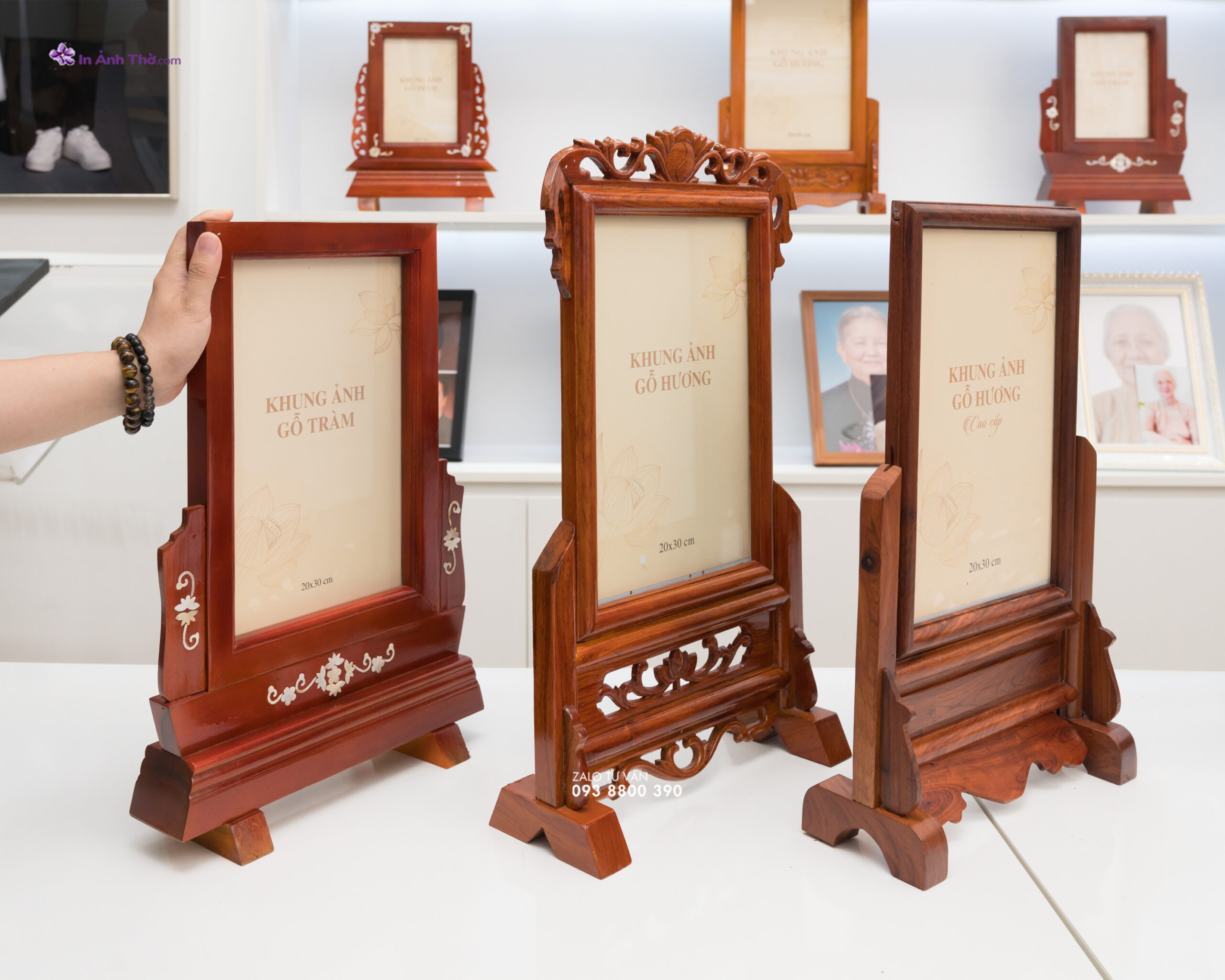 Khung ảnh thờ gỗ tự nhiên