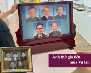 Ảnh thờ gia tiên mùa Vu Lan
