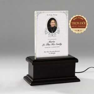 Ảnh thờ pha lê Công giáo in hình chân dung đế gỗ