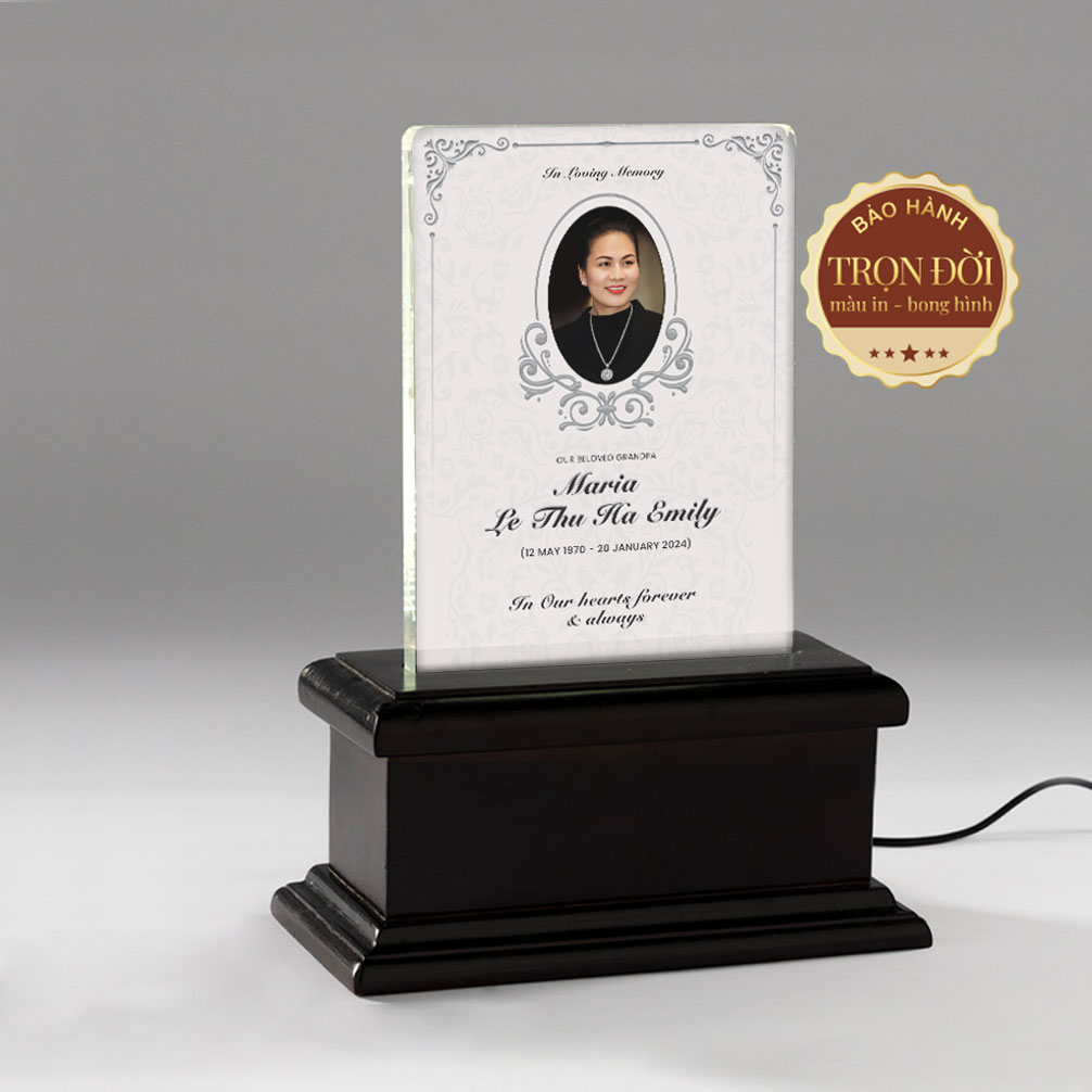 anh-tho-pha-le-cong-giao-in-hinh-chan-dung Ảnh thờ pha lê Công giáo in hình chân dung đế gỗ