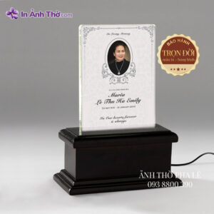 Ảnh thờ pha lê Công giáo khắc hoa văn trang trọng