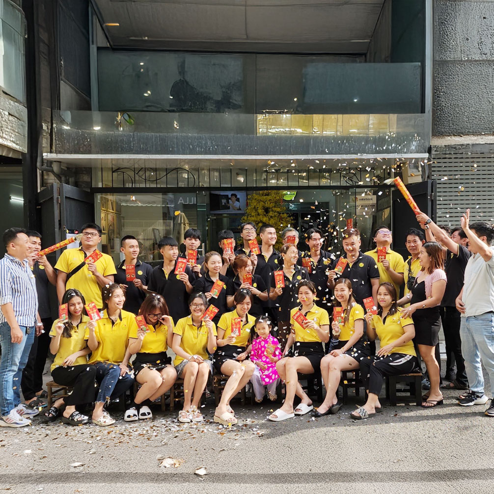 Tập thể In Ảnh Thờ – đội ngũ tận tâm, giàu kinh nghiệm, phục vụ bằng cả sự trân trọng