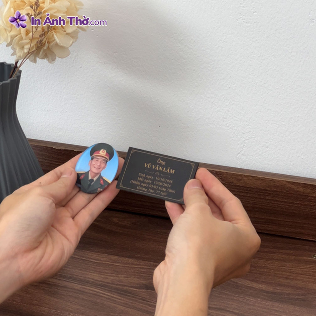 ảnh oval dán hũ cốt