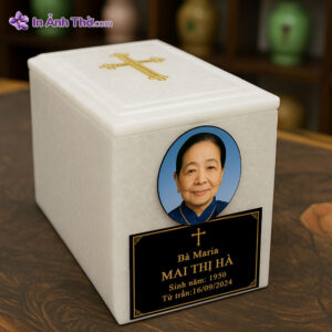 Ảnh hũ cốt công giáo được phục hồi rõ nét, bền màu