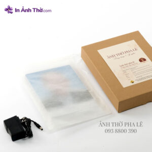 Ảnh thờ ghép đôi pha lê kích thước nhỏ – đóng gói trong hộp kèm phụ kiện đi kèm