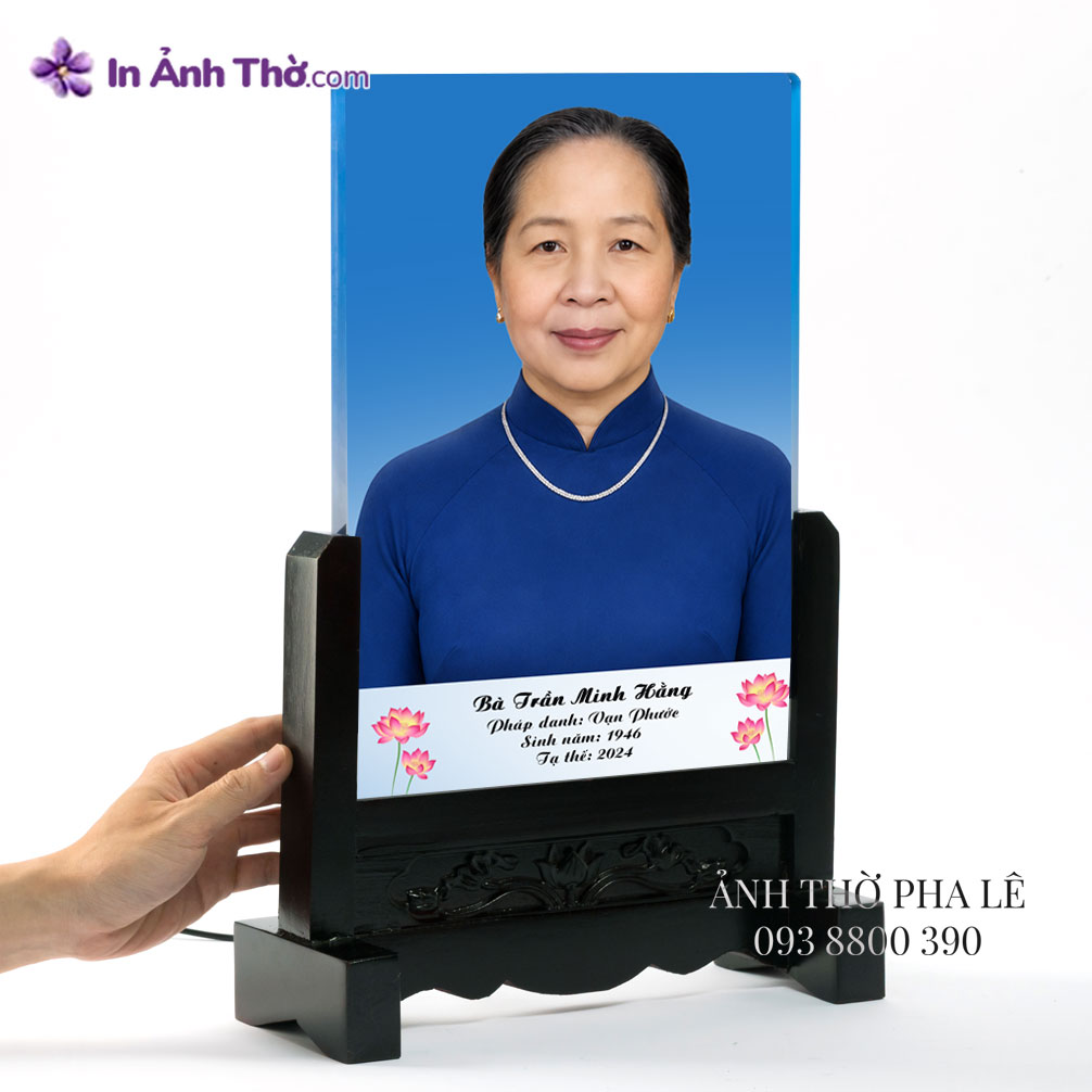 Kích thước ảnh thờ pha lê để bàn có đèn LED